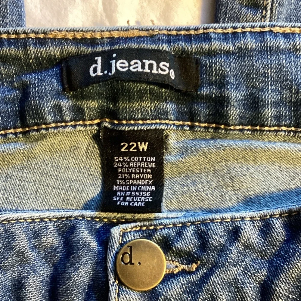 d. jeans Women's Blue Ankle & Cropped Jeans - Picture 3 of 4
